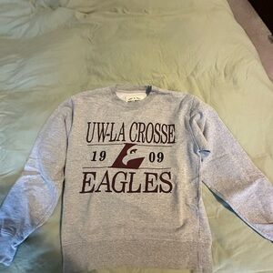 UW-La Crosse Eagles Gray Sweater